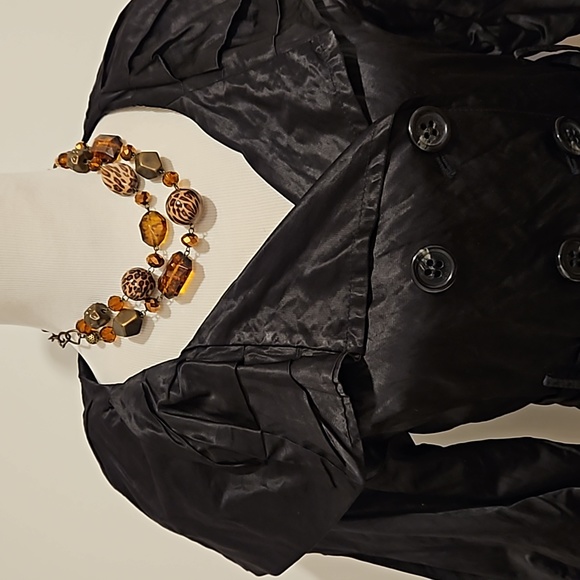 BCBGMaxAzria black satiny cinch jacket top wrap dramatic neckline Small EUC - Picture 6 of 11